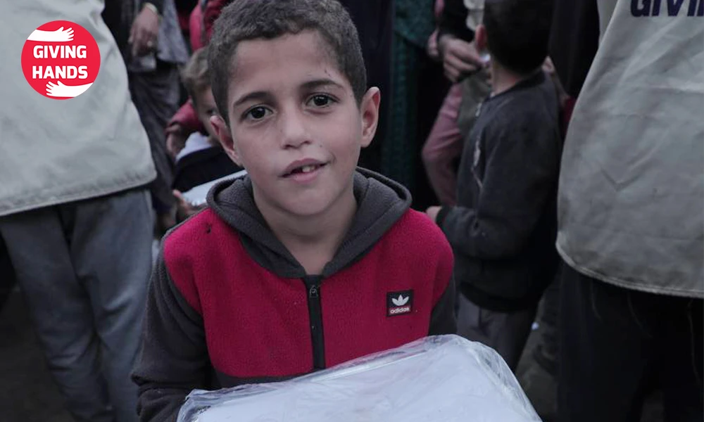 How Zakat al Fitr Connects to the Eid Experience for Recipients?